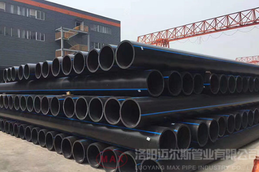 HDPE給水管堆放 HDPE給水管堆放
